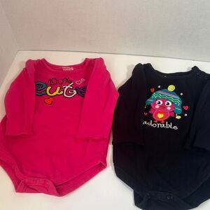 2 piece bundle long sleeve bodysuits size 12 months